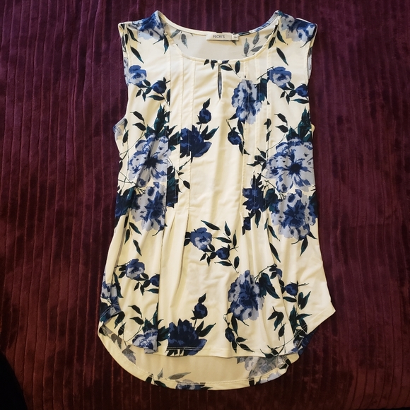 Rickis M top floral cream and blue - Picture 2 of 6